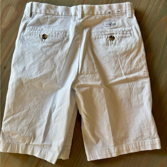 Vineyard Vines Boy’s 9” Breaker Short in White Cap Size 14 - Picture 2 of 5